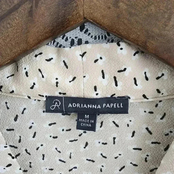 Adrianna Papell wrap pattern long sleeve chiffon blouse M - Picture 5 of 7